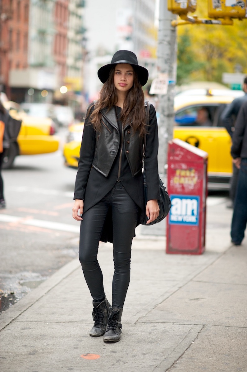 Sara sampaio athleisure