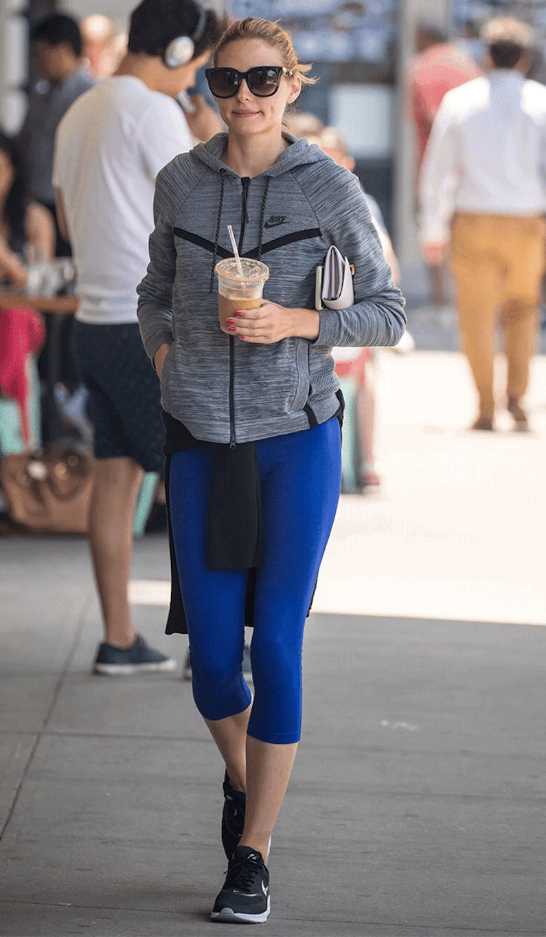 how-olivia-palermo-does-leggings-in-nyc-1820662-1467157624